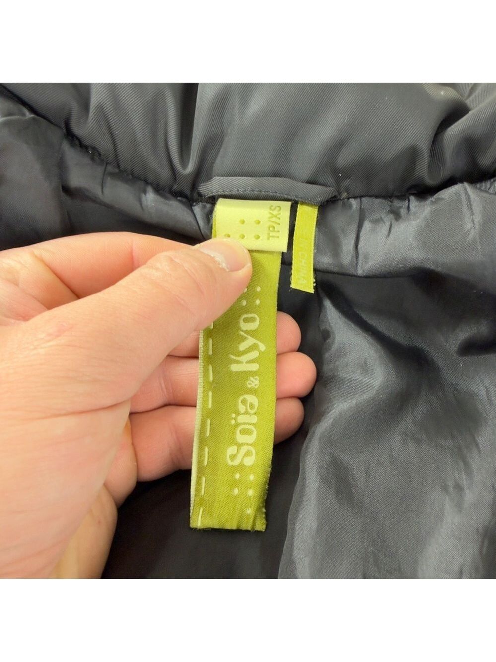 Soia & Kyo Women Size XS 80% Down 20% Feather Black Long Puffer Jacket w/o hood - Picture 2 of 14